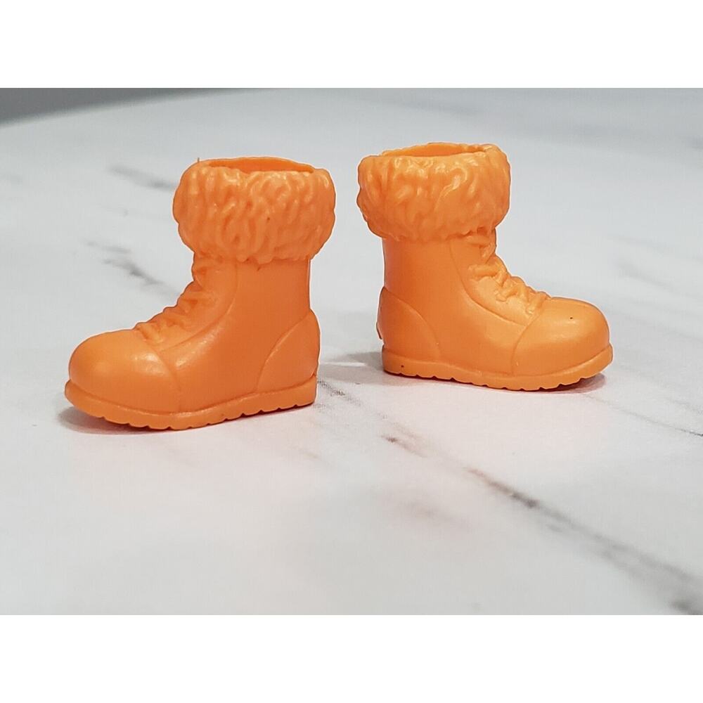 BARBIE DOLL SHOES CHELSEA 2013‎ SAFARI SISTERS ORANGE LION FUR BOOTS ONLY CUTE